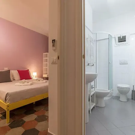 Colosseum Lovely Apartment Rome Exterior photo