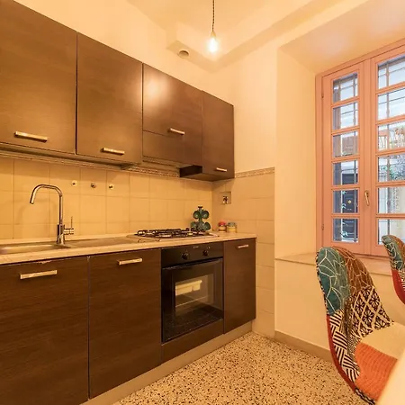 Colosseum Lovely Apartment Rome Exterior photo