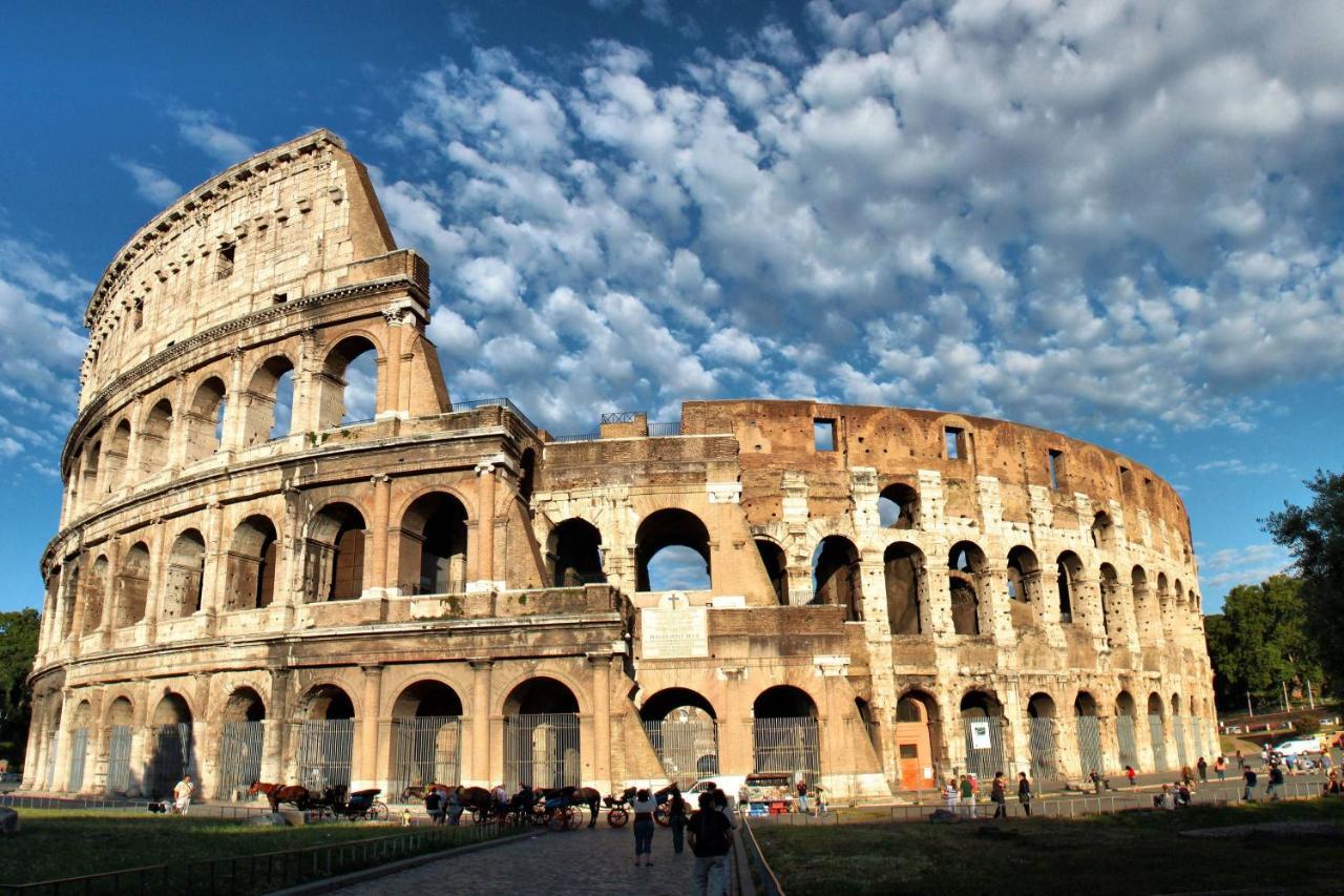 Colosseum Lovely